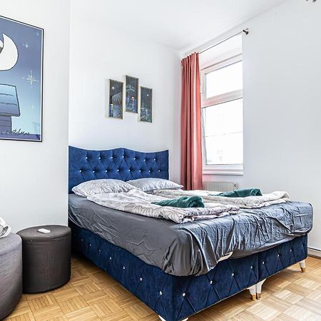 Near Schoenbrunn - Economy Rooms In Shared Apartment At Meidling Train Station Вена Экстерьер фото